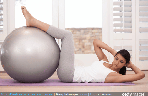 Le pilates est une gym douce qui tonifie les muscles et rééduque le périnée après un accouchement.